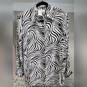 Womans preowned sold Blouse top zebra print